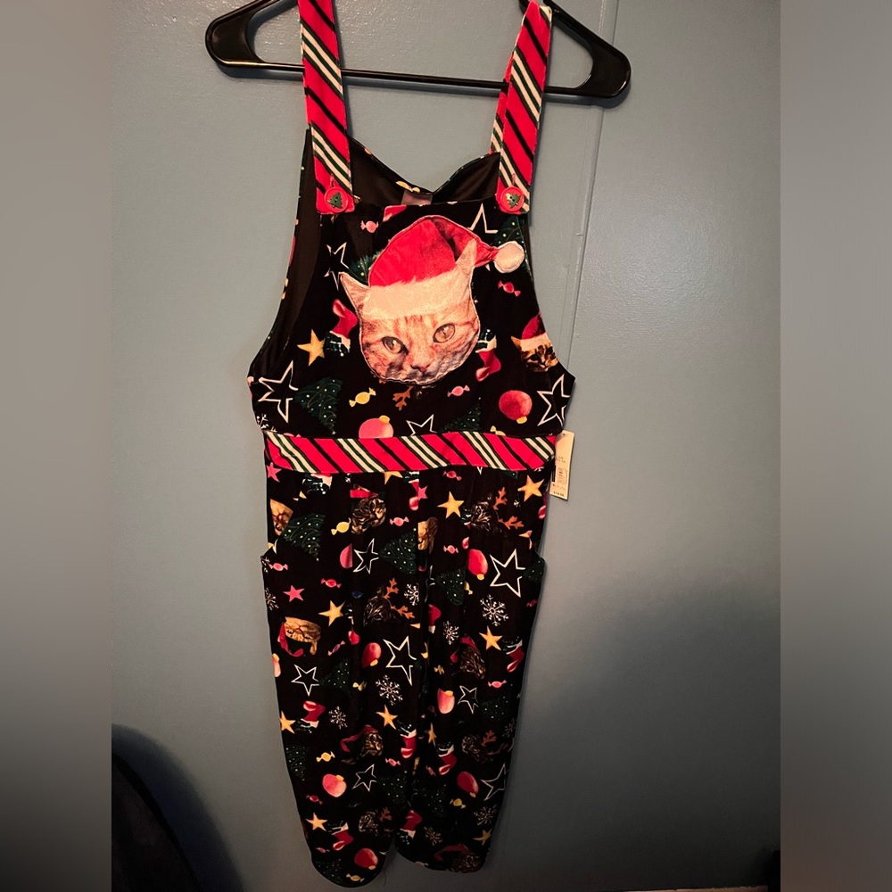 Christmas Cat Overalls Juniors 11-13- NWT  Retails 19.99